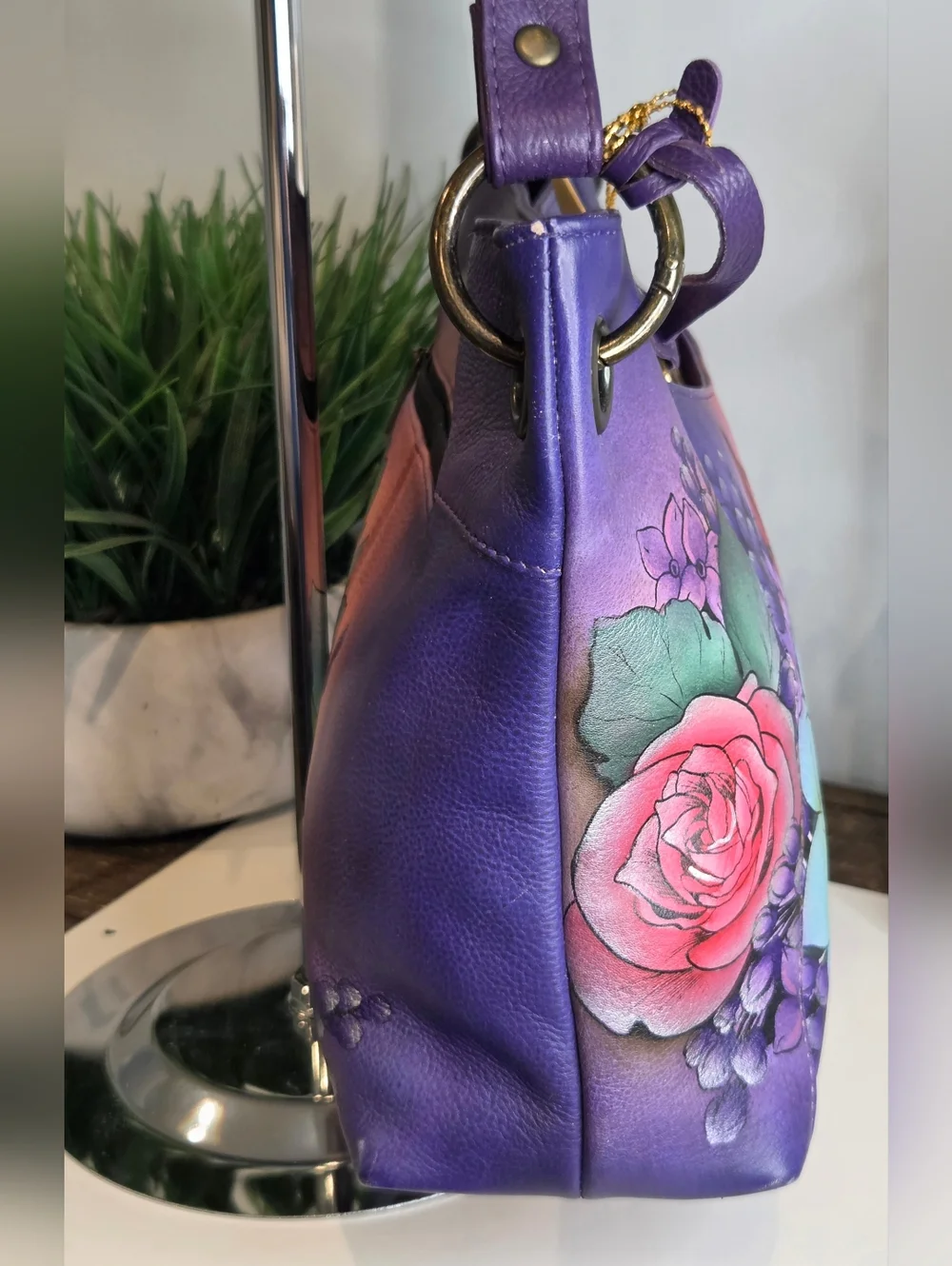 Anuschka Hand-Painted Purple Floral Leather Shoulder Bag - Picture 4 of 14